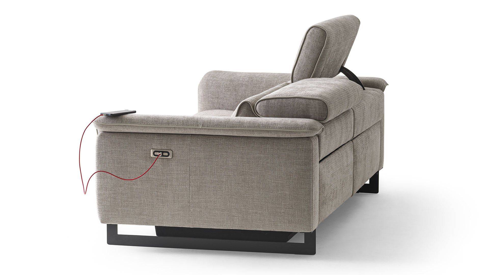 sofá fixo e relax em tecido ou pele